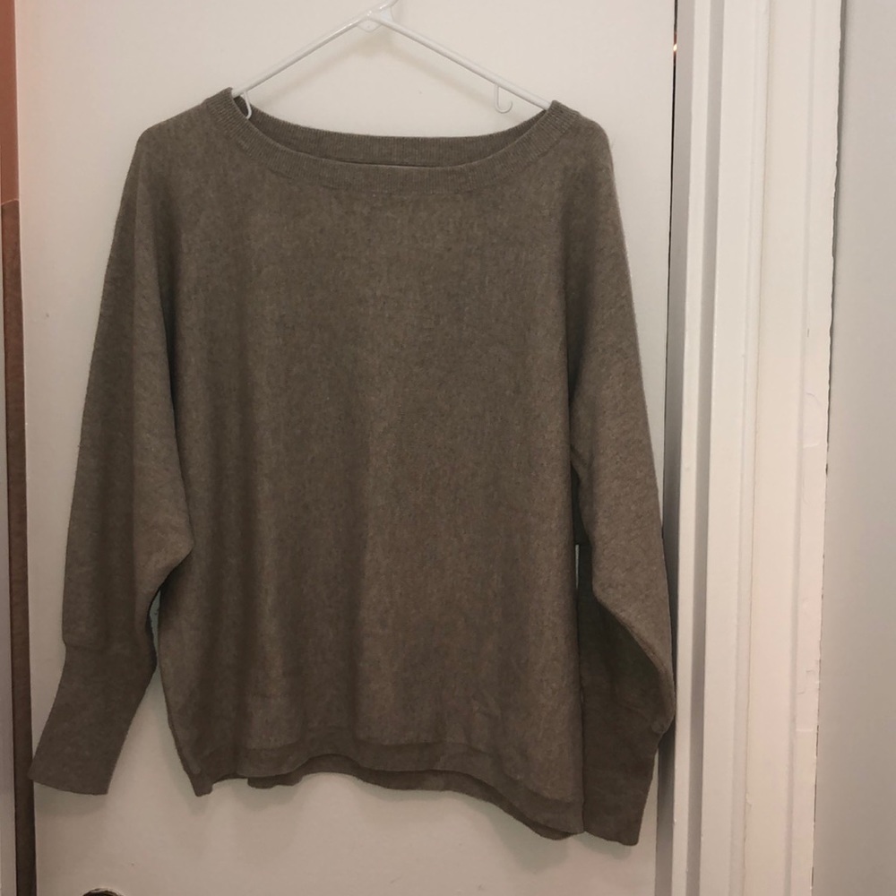 Cashmere boatneck batwing sweater